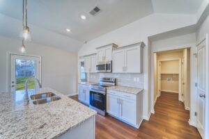 103 Stone Brook (Lot 11 Oakwoods) (12) Midsouth Homebuilder, D&D Homes, Medina TN Homebuilder 1.16.25