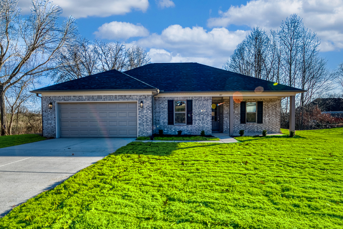 107 Stone Brook (Lot 9 Oakwoods)