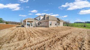 12 Web Or Mls 1345 Armstrong Rd Drummonds 12