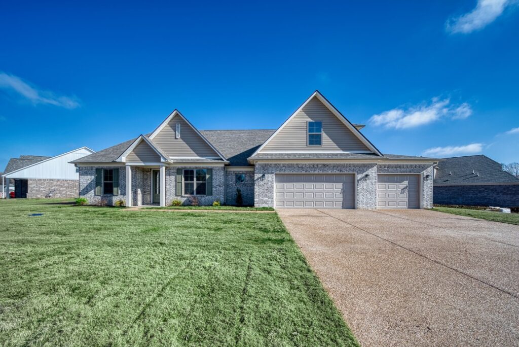142 Como Ln