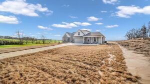 15 Web Or Mls 1345 Armstrong Rd Drummonds 15