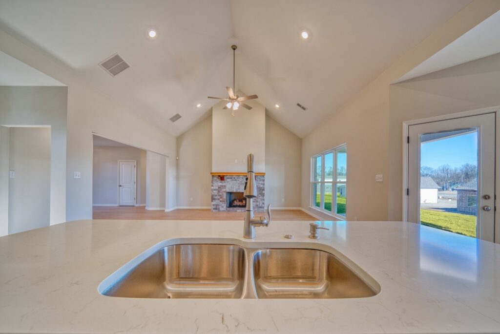 196 Como Ln.