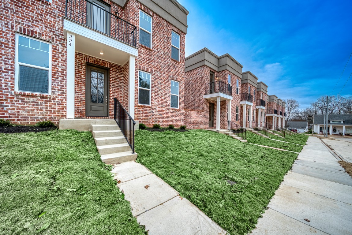 224 E Washington Ave Covington, TN 38019 (2) Midsouth Homebuilder, D&D Homes, Medina TN Homebuilder 1.29.26 224 E Washington Ave Covington, TN 38019 (2) Midsouth Homebuilder, D&D Homes, Medina TN Homebuilder 1.29.26