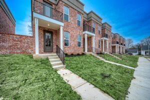 236 E Washington Ave Covington, TN 38019 (1)